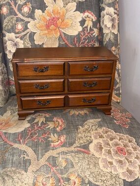 ✨SOLD✨Wooden Six-Drawer Jewelry or Keepsake Chest - Rich Brown